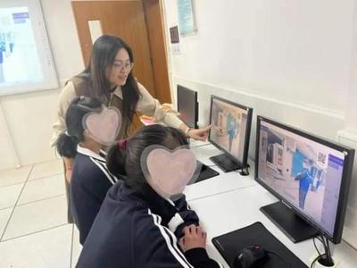 助融合、促發(fā)展！普陀區(qū)零距離職業(yè)技能體驗(yàn)主題活動(dòng)點(diǎn)燃數(shù)字未來(lái)